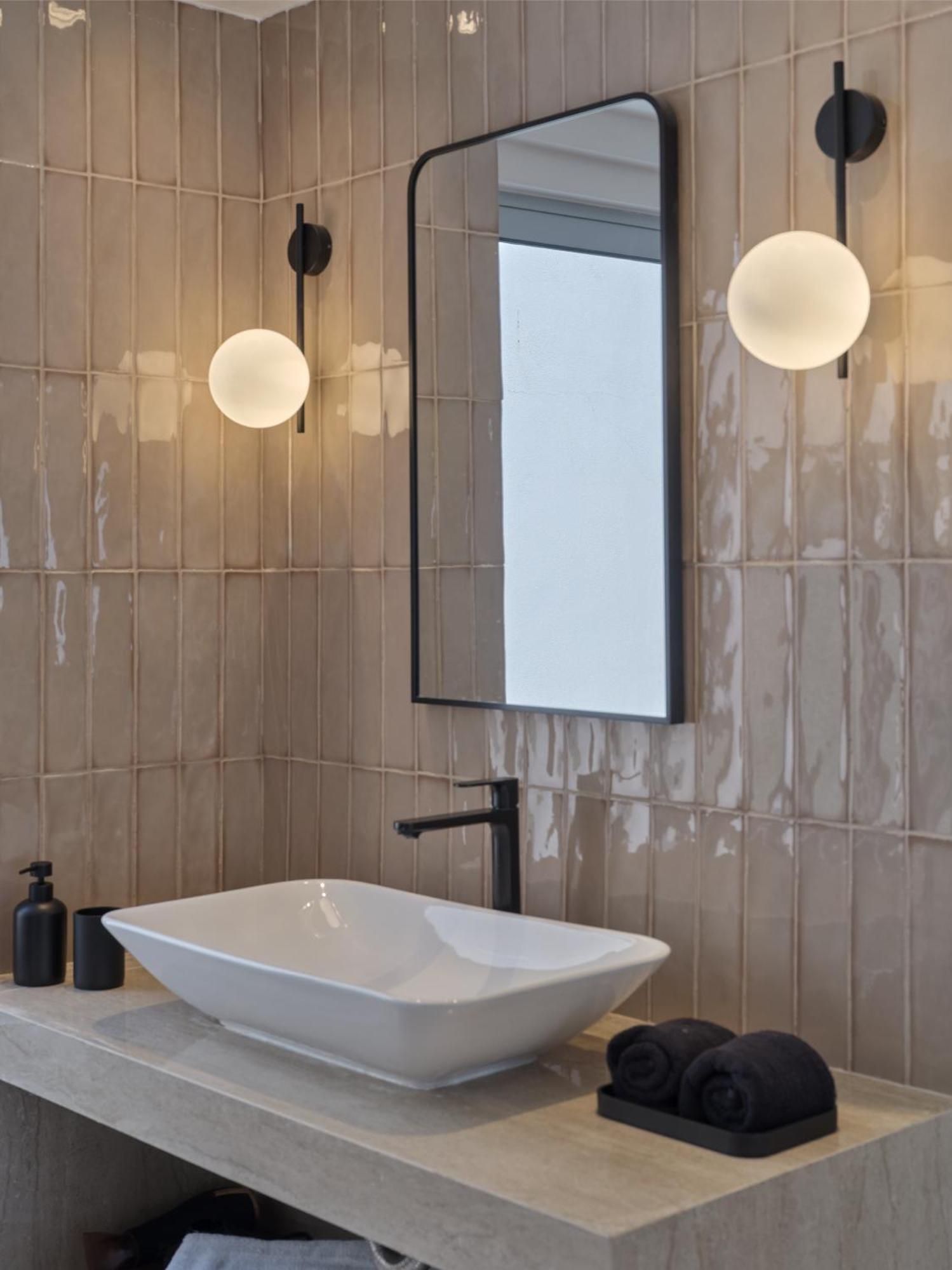 Haya Athens Loftie Suites ภายนอก รูปภาพ