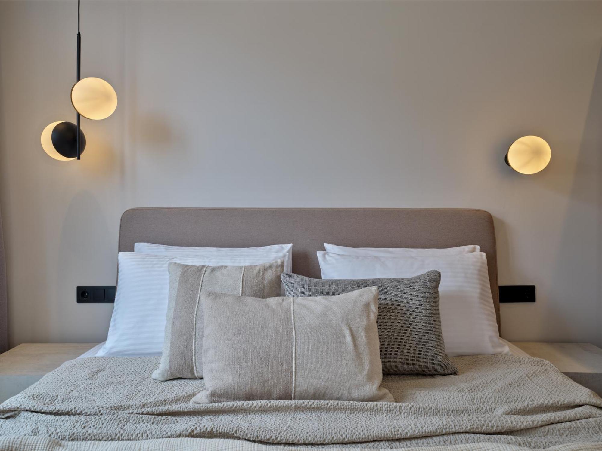 Haya Athens Loftie Suites ภายนอก รูปภาพ