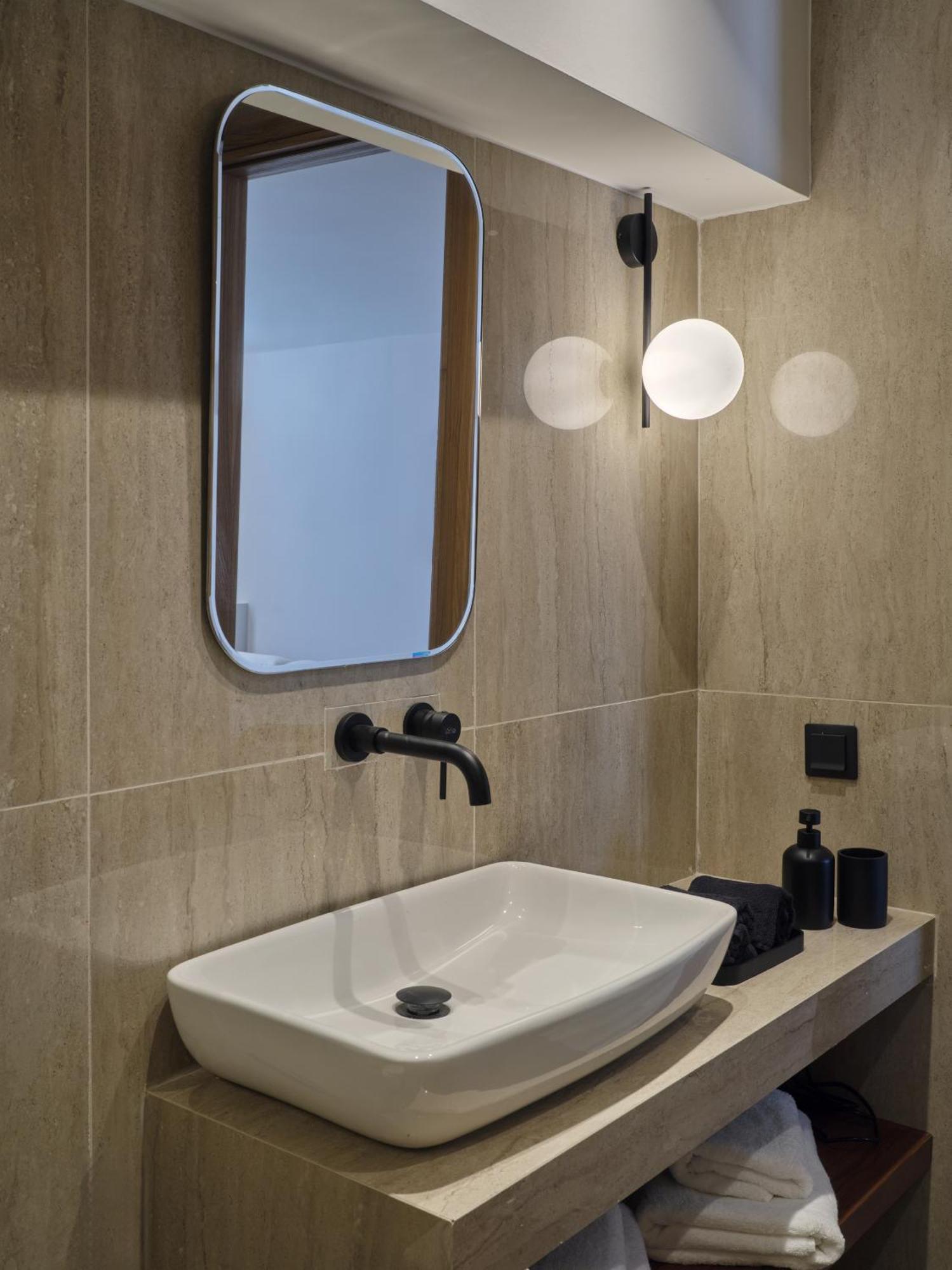 Haya Athens Loftie Suites ภายนอก รูปภาพ