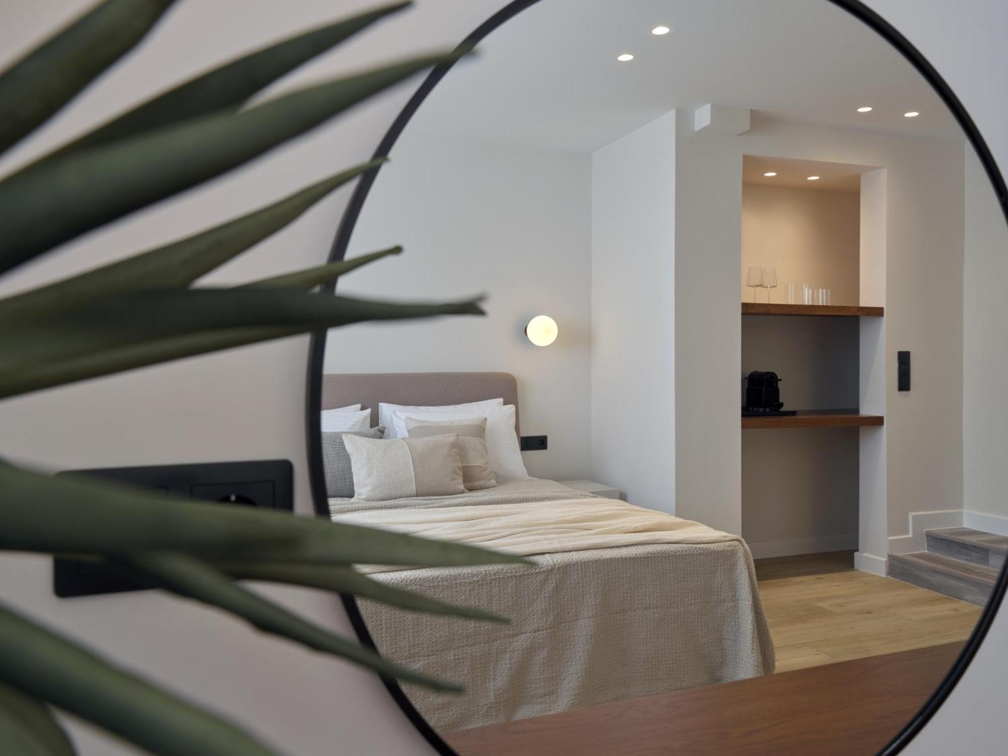 Haya Athens Loftie Suites ภายนอก รูปภาพ
